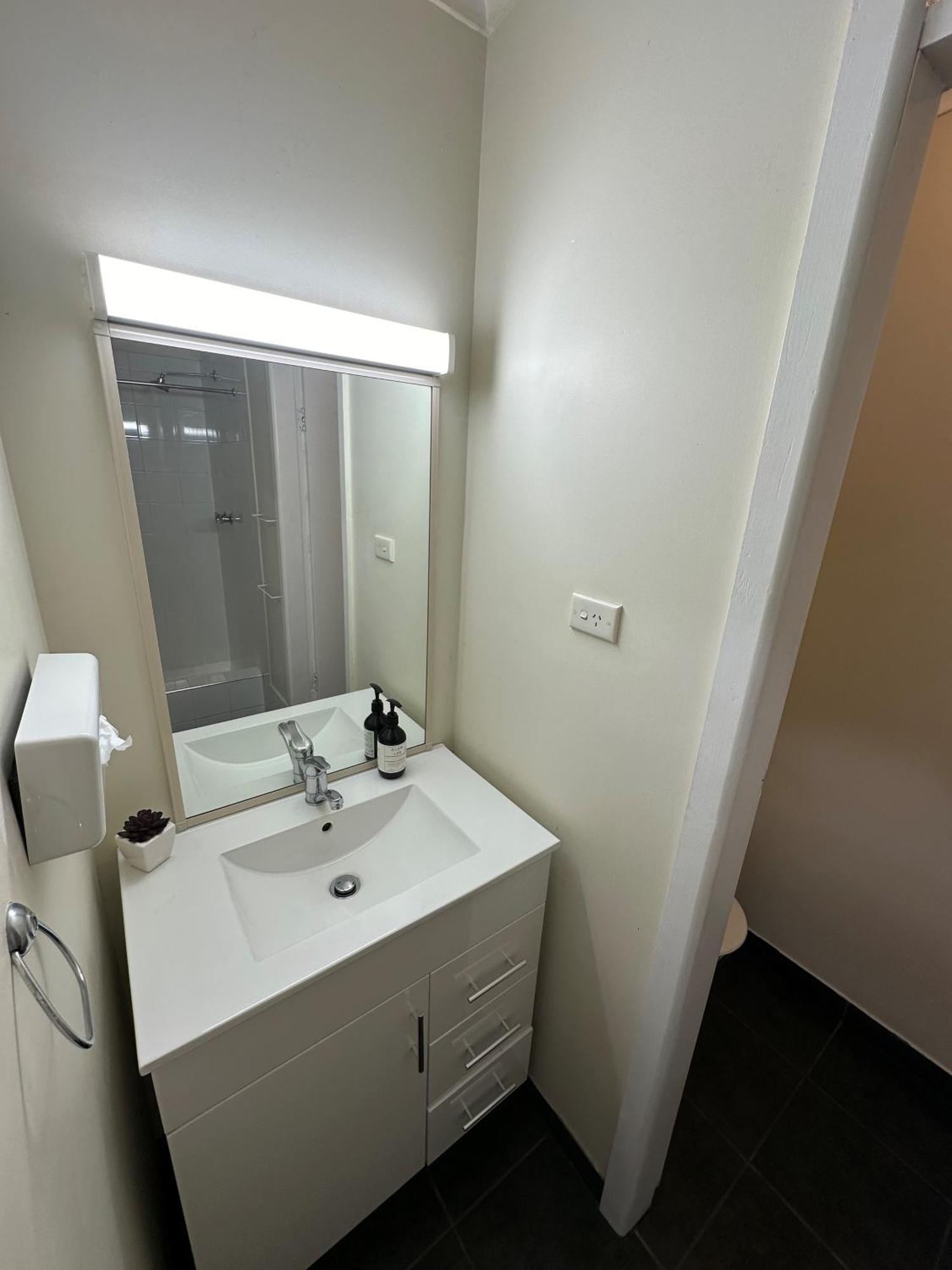 The Silver Bream Motel & Self Contained Units مالكوتا المظهر الخارجي الصورة