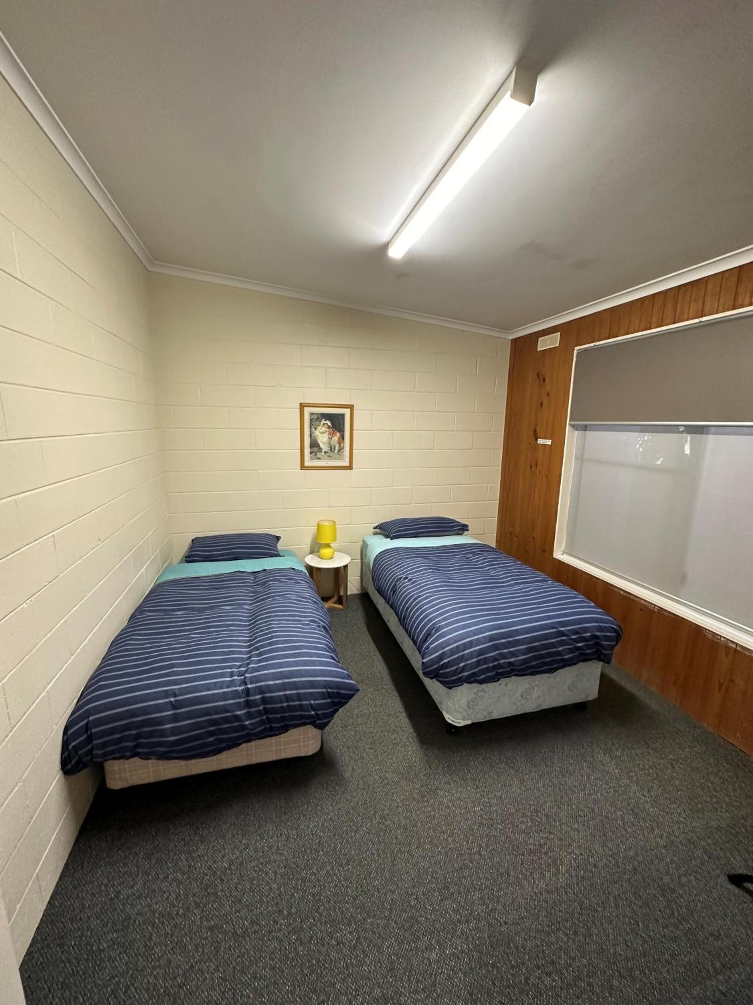 The Silver Bream Motel & Self Contained Units مالكوتا المظهر الخارجي الصورة